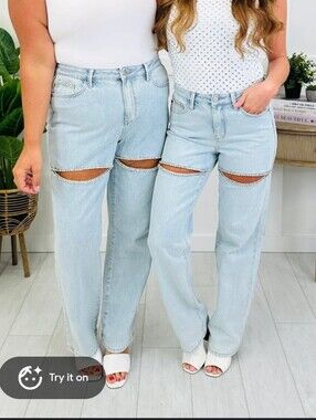 NWT JUDY BLUE RHINESTONE JEANS 15/32